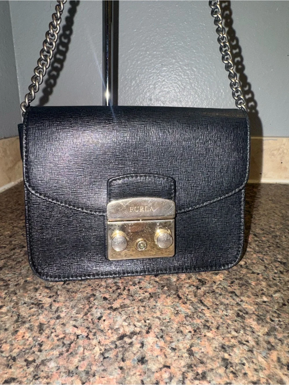 Furla metropolis Black Saffiano Crossbody EUC